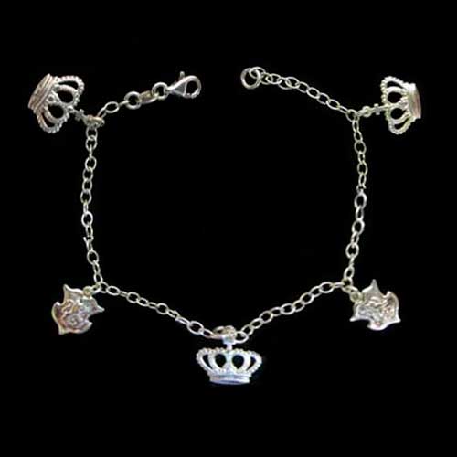 Imagen pulsera plata con coronas